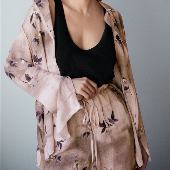 ZARA BNWT Limited Edition Floral Printed Shirt & Pants 2pc Coord Set Size M - Picture 2 of 11